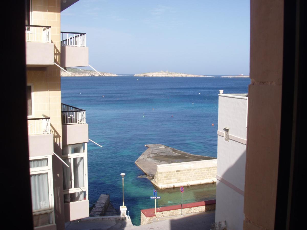 Апартаменти The Sea Across The Road - Flat 4 Сент-Полс-Бей Екстер'єр фото